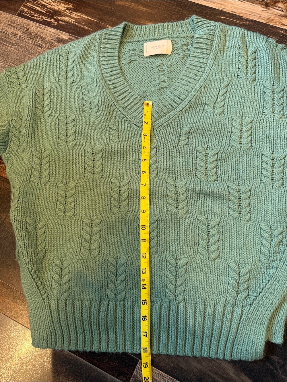 Lucky Brand Cable Knit V Neck Sweater Sage Green S Side Slit - Picture 5 of 8